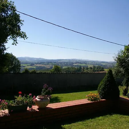Chez Jacotte Et Elia 3* Saint-Galmier