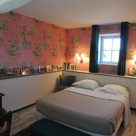 Chez Jacotte Et Elia Bed & Breakfast 3*